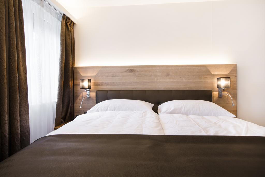 Romantik Hotel Le Vignier Avry-devant-Pont Екстериор снимка